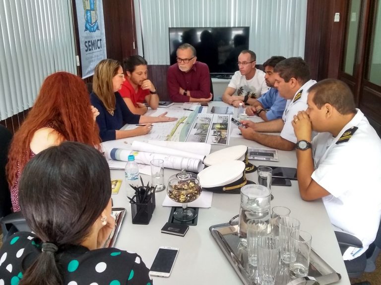 Andamento da obra de reforma da Orla Pôr de Sol é discutido na Semict
