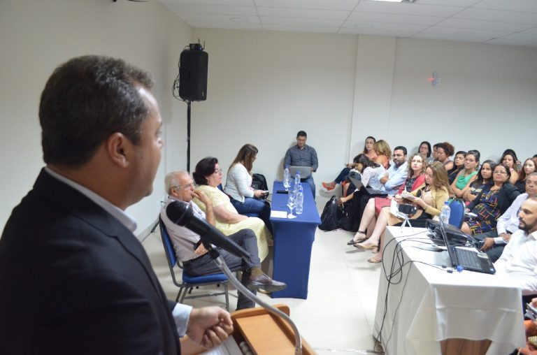 Turismo: seminário discute combate à exploração sexual de crianças e adolescentes