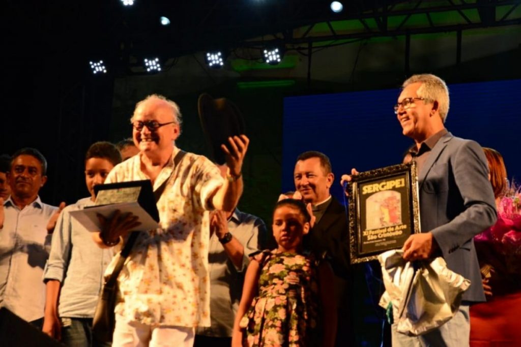 Prefeito Marcos Santana abre oficialmente o FASC 2018 homenageando personalidades locais