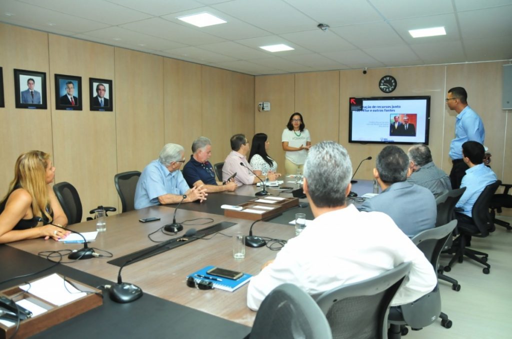 Prefeitura de São Cristóvão participa de reunião da Câmara Empresarial de Turismo