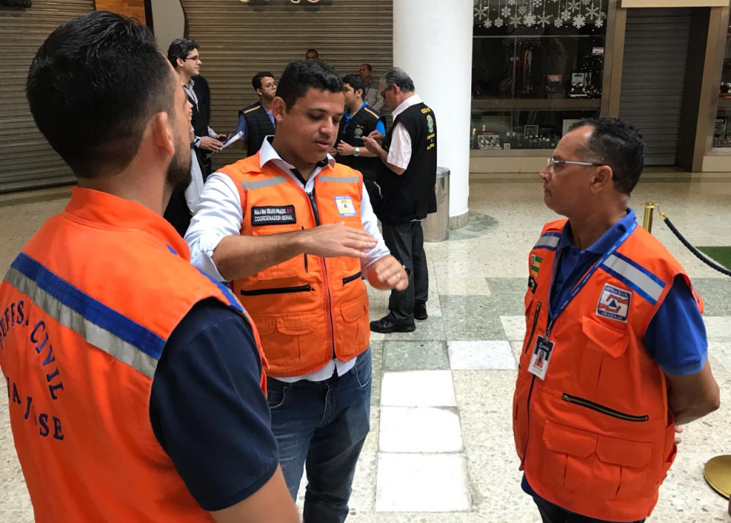 Fiscalização Preventiva Integrada vistoria shopping da capital