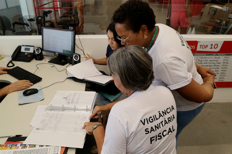 Riscos à saúde são prevenidos pela Vigilância Sanitária nos estabelecimentos de Aracaju