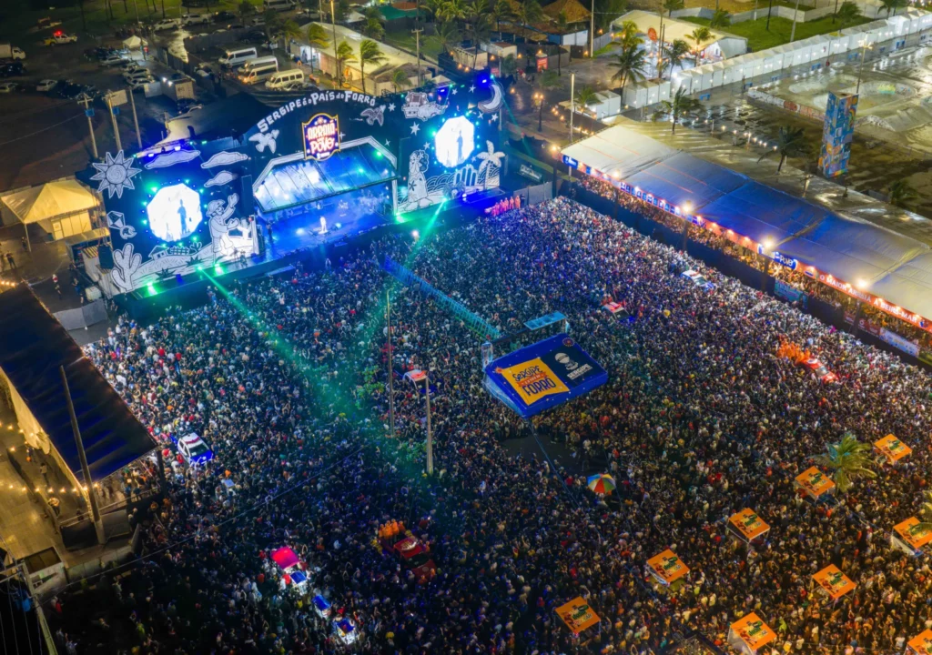 Arraiá do Povo retoma programação de shows e atrai mais de 32 mil pessoas para a última ‘Terça do Arrocha’