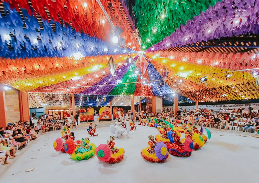 Concurso de Quadrilhas Juninas do Gonzagão é espaço de orgulho e celebração para a comunidade LGBTQIAPN+