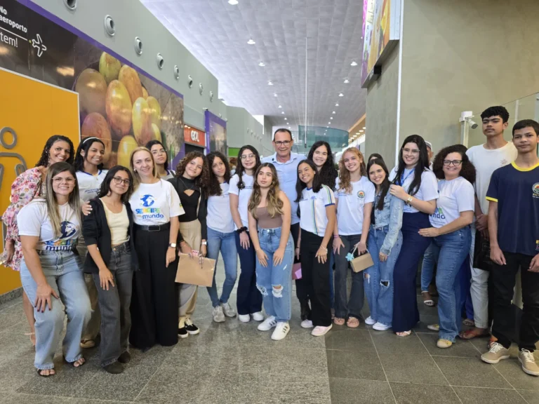Alunos da segunda turma do ‘Sergipe no Mundo’ de 2025 dão mais um passo para intercâmbio com emissão de passaporte