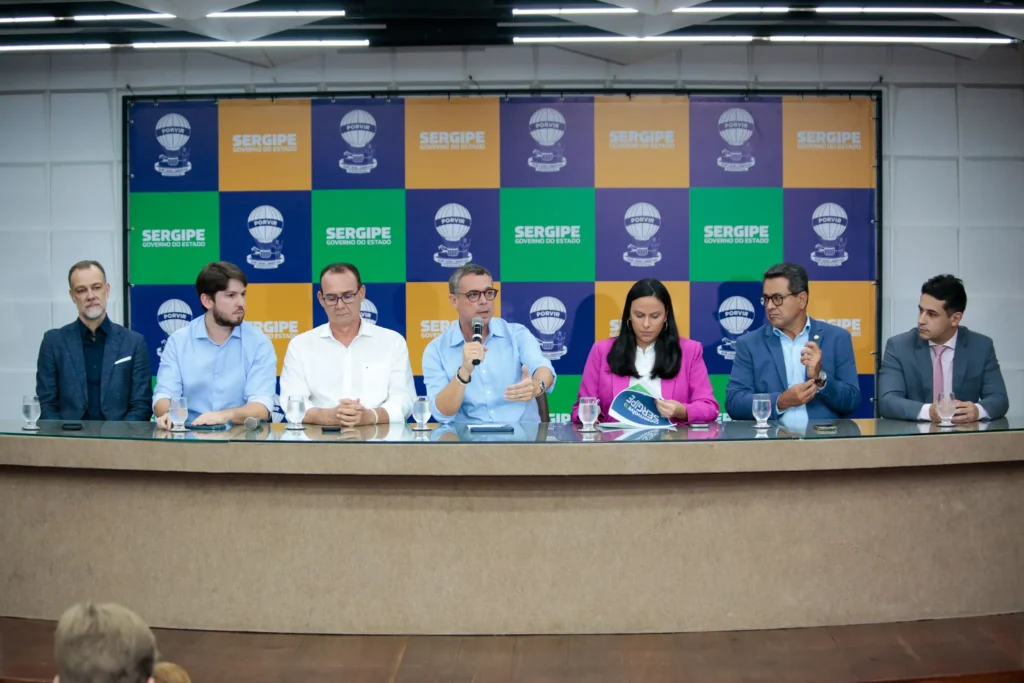 Governador apresenta resultados e planejamento que devem assegurar desenvolvimento para Sergipe nos próximos anos