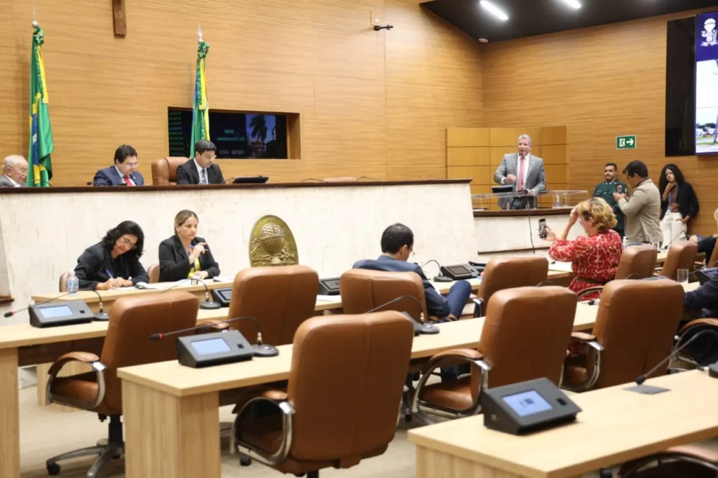Lei de Diretrizes Orçamentárias para 2026 é aprovada na Assembleia Legislativa