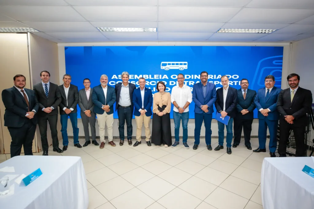 Fábio Mitidieri participa de reunião do Consórcio para discutir licitação do transporte público na região metropolitana de Aracaju