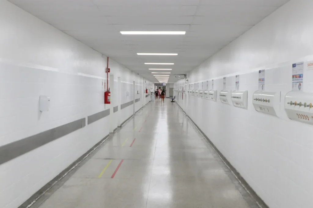 Governo do Estado realiza melhorias e investe na revitalização de enfermarias e alas do Huse