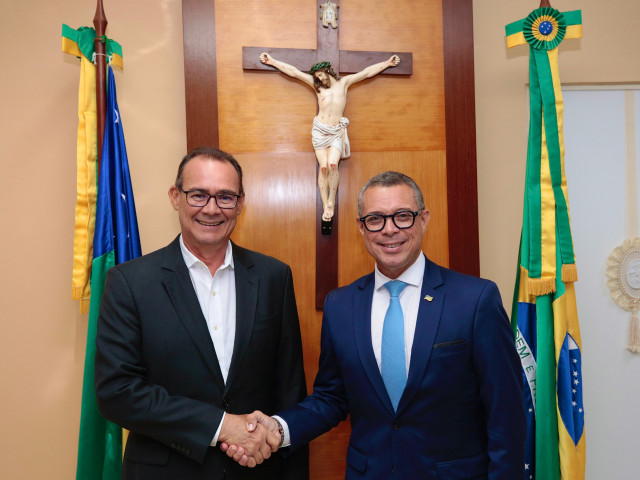 Vice-governador Zezinho Sobral assume comando de Sergipe enquanto Fábio Mitidieri participa da Gastech, em Milão