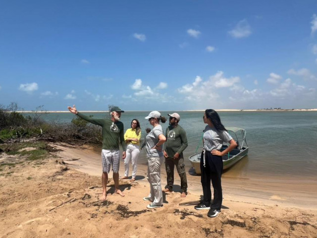 Sergipe recebe equipe do Bandeira Azul para avaliar praias e buscar selo internacional