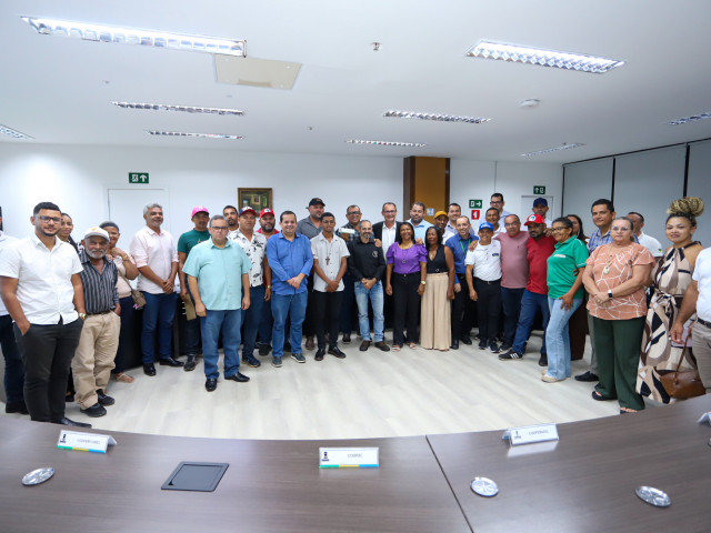 Governo de Sergipe reúne cooperativas para fortalecer agricultura familiar e economia solidária