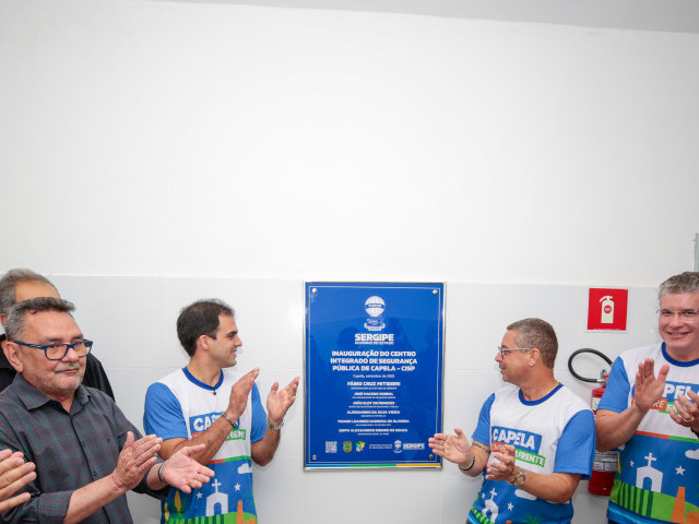 Mitidieri entrega obras e autoriza novos serviços de infraestrutura em Capela