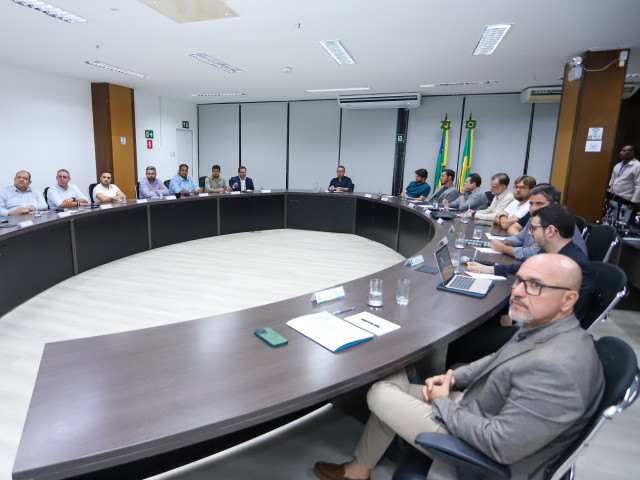 Governo de Sergipe firma intenção de investir R$ 200 milhões em hotel no alto sertão