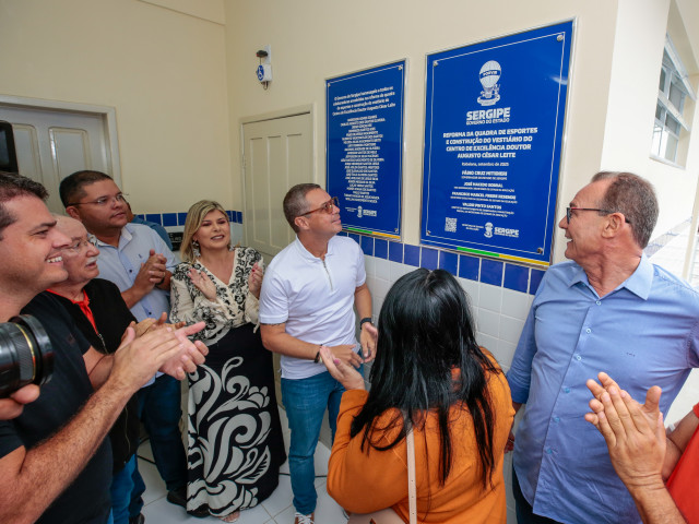 Governo de Sergipe entrega quadras esportivas e nova sede da DRE em Itabaiana e Lagarto