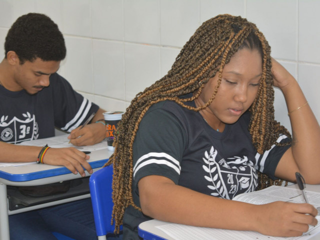 Pré-Uni realiza último aulão para o Enem neste sábado e detalha reta final de preparação em Sergipe