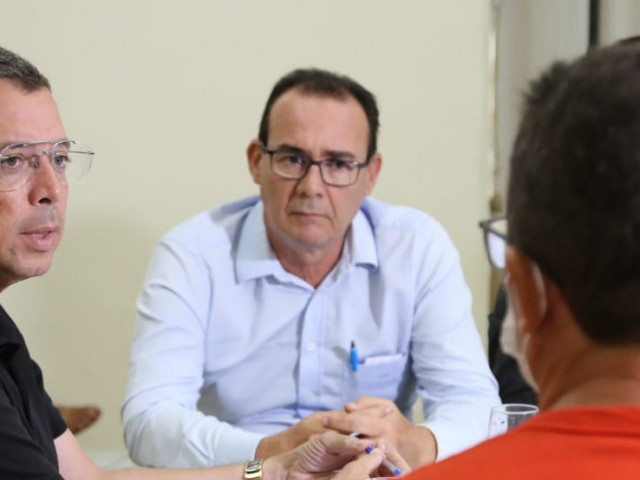 Governo de Sergipe mantém diálogo com Sintese e apresenta investimentos de R$ 240 milhões na carreira do magistério