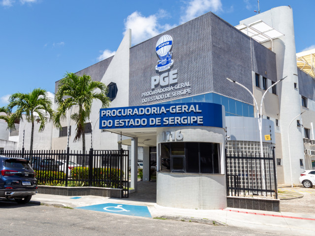 PGE-SE oferece atendimento presencial para contribuintes regularizarem débitos de ICMS