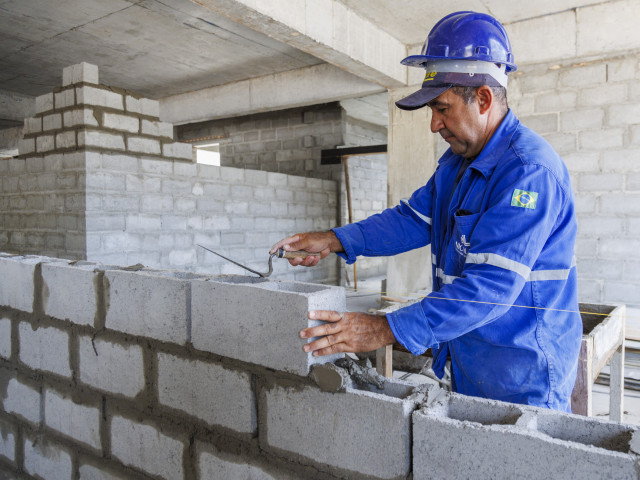 Governo de Sergipe abre 320 vagas para cursos gratuitos na construção civil