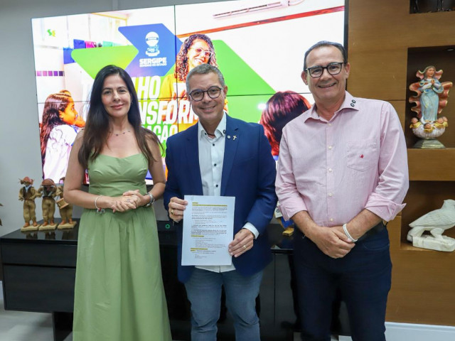Sergipe abre concurso do magistério com 300 vagas imediatas; edital sai nesta sexta, 31