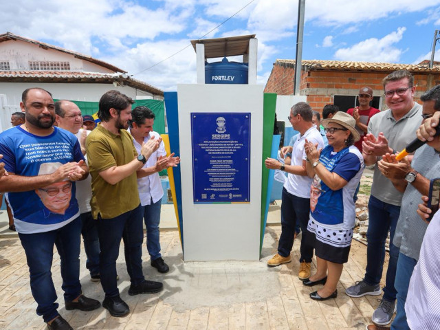 Governo de Sergipe inaugura primeiro trecho da Estrada da Jiboia e amplia abastecimento de água em Gararu