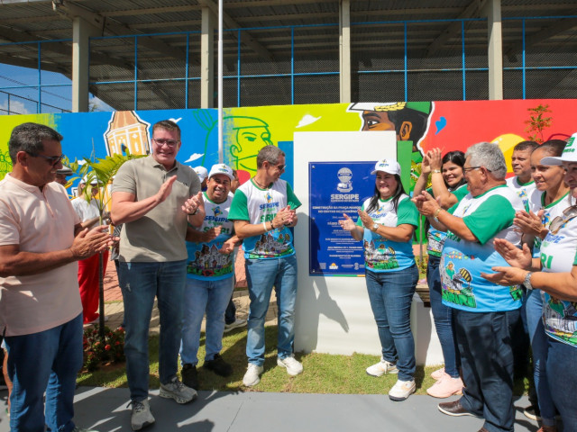 “Sergipe é aqui” leva 160 serviços e autoriza novas obras em Siriri