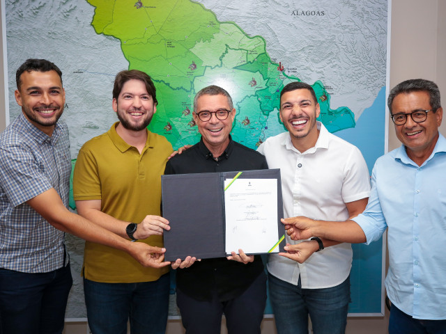 Governo de Sergipe autoriza construção de ginásio esportivo em Malhador