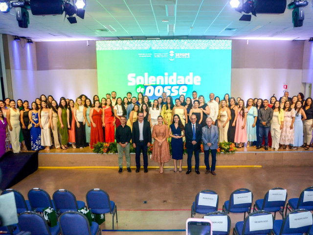 Governo de Sergipe empossa 90 aprovados no primeiro concurso da assistência social estadual
