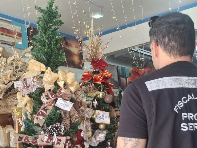Procon Sergipe intensifica fiscalização natalina para coibir irregularidades no comércio