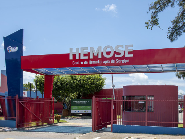 Hemose funcionará em horário especial para coleta de sangue na véspera de Ano-Novo