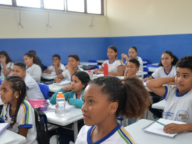 Sergipe conquista selo ouro no Compromisso Nacional Criança Alfabetizada 2025