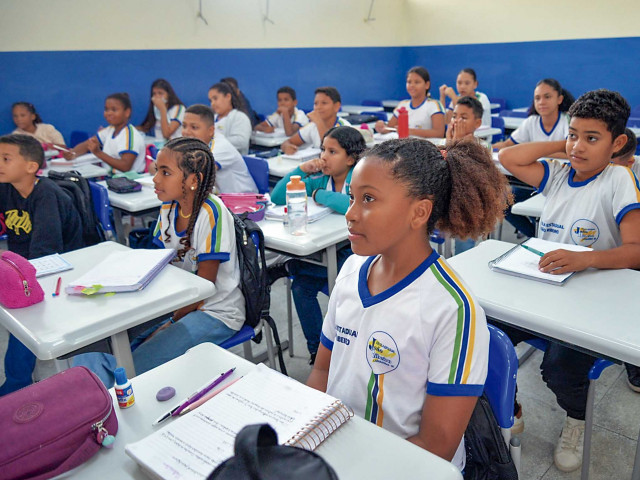 Rede pública de Sergipe recebe selo ouro no Compromisso Nacional Criança Alfabetizada 2025
