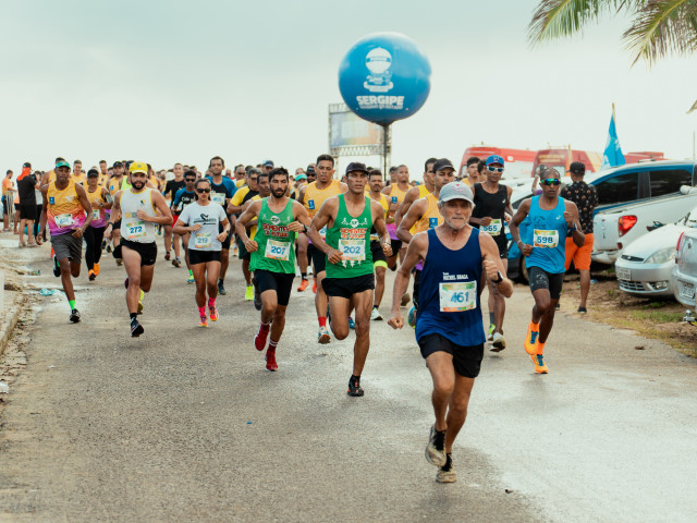 Verão Sergipe 2026 movimenta praia do Abaís com programação esportiva neste domingo