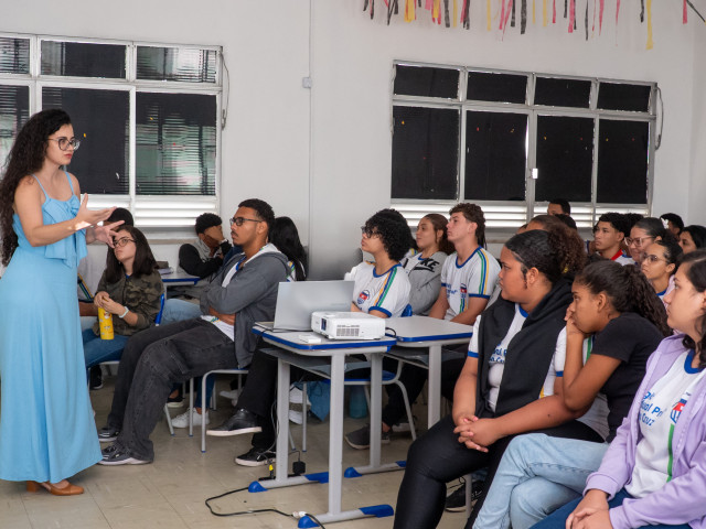 Sergipe amplia ações educativas contra a violência doméstica nas escolas estaduais