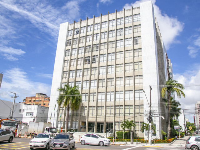 Justiça determina suspensão da greve dos professores da rede estadual em Sergipe