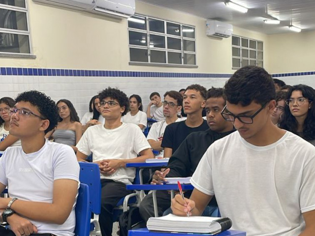 Primeiro aulão de redação e atualidades do Pré-Uni 2026 será neste sábado, 28, em Aracaju