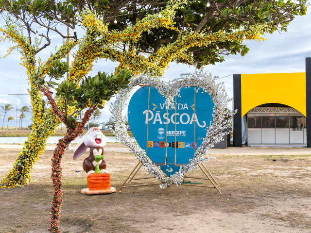 Estrutura da Vila da Páscoa 2026 chega a 80% e abre ao público nesta sexta-feira em Aracaju
