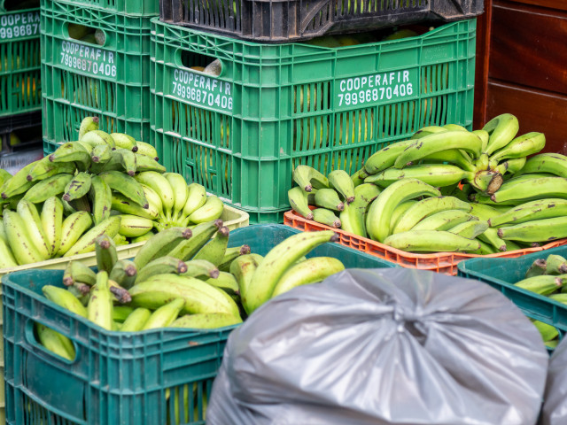 PAA Estadual distribui 7 toneladas de alimentos no bairro Lamarão, em Aracaju