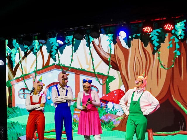 Teatro da Vila abre programação com 49 espetáculos gratuitos na Vila da Páscoa 2026