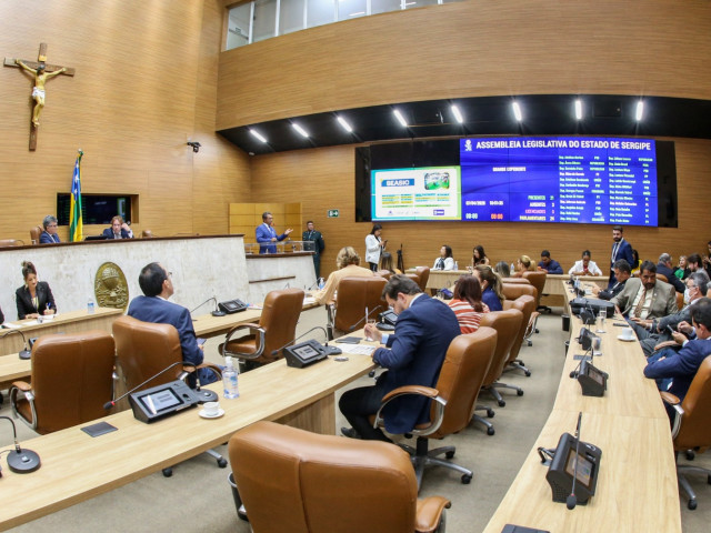 Governo de Sergipe apresenta na Alese pacote de quase R$ 10 bilhões em obras