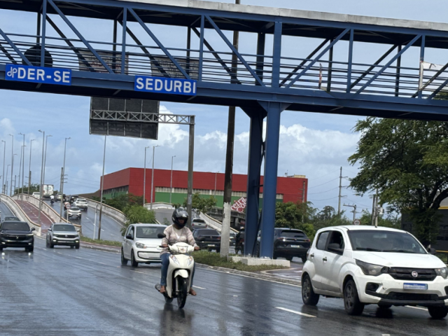 Licenciamento de veículos com placas finais 1 e 2 em Sergipe vence em 30 de abril