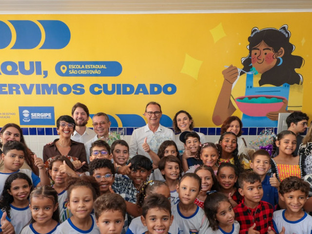 Governo entrega reforma da Escola Estadual São Cristóvão, referência em inclusão, em Aracaju