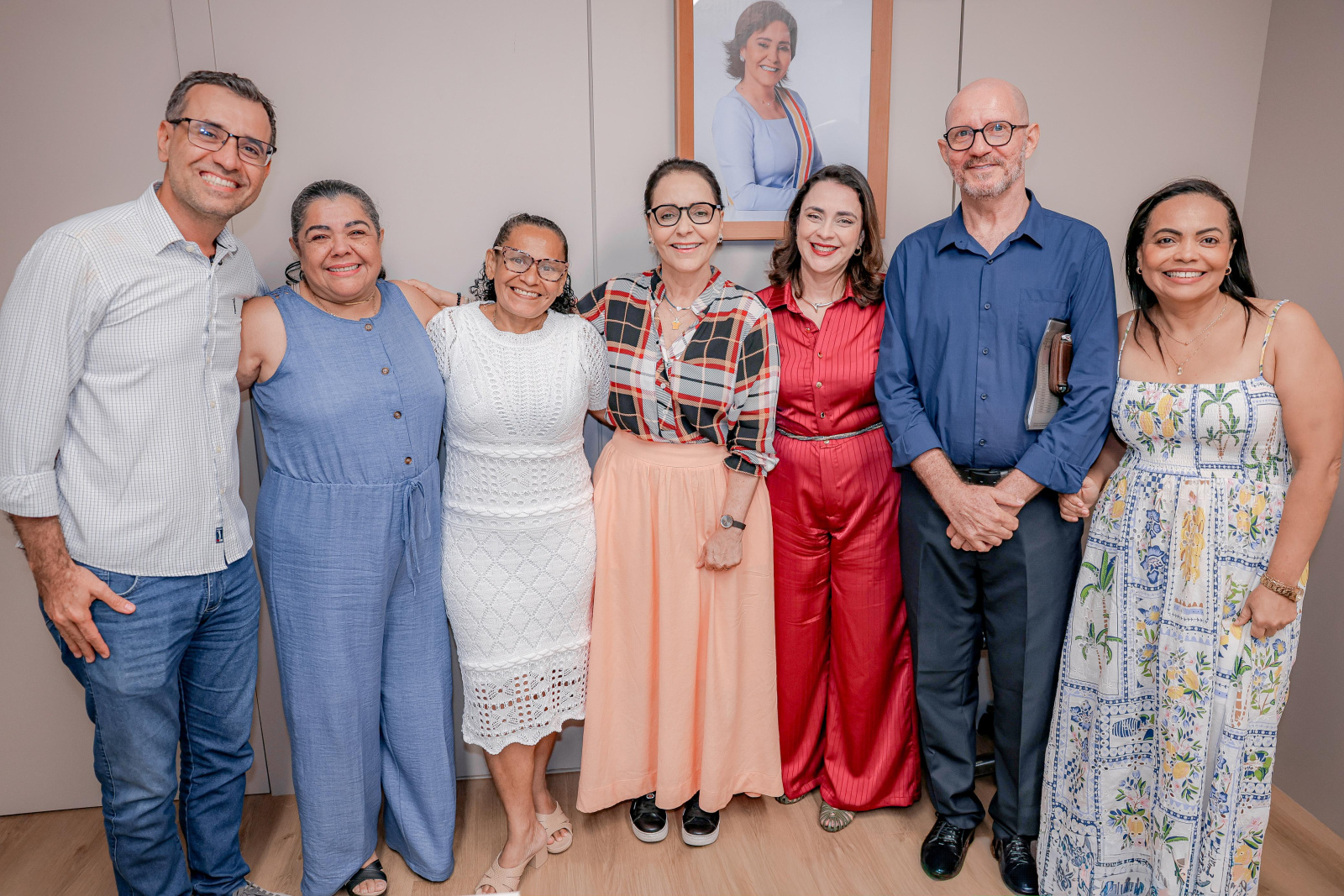 Agradecimento dos profissionais de saúde à prefeita Emília Corrêa por conquista histórica