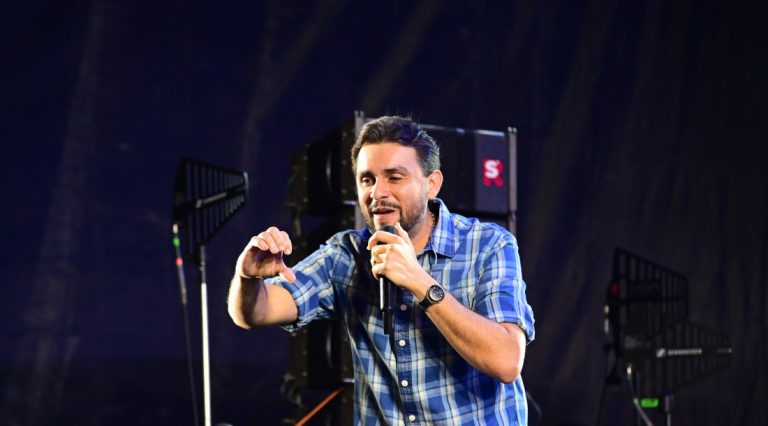 Arrastapé do 18 abre noite de forró e tradição junina na Orla da Atalaia