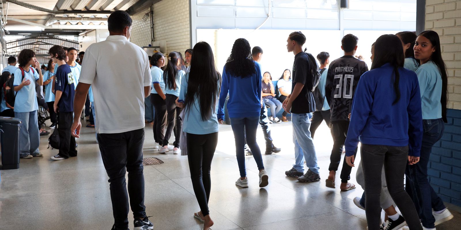 Estudantes do Pé-de-Meia têm isenção na inscrição do Enem 2026