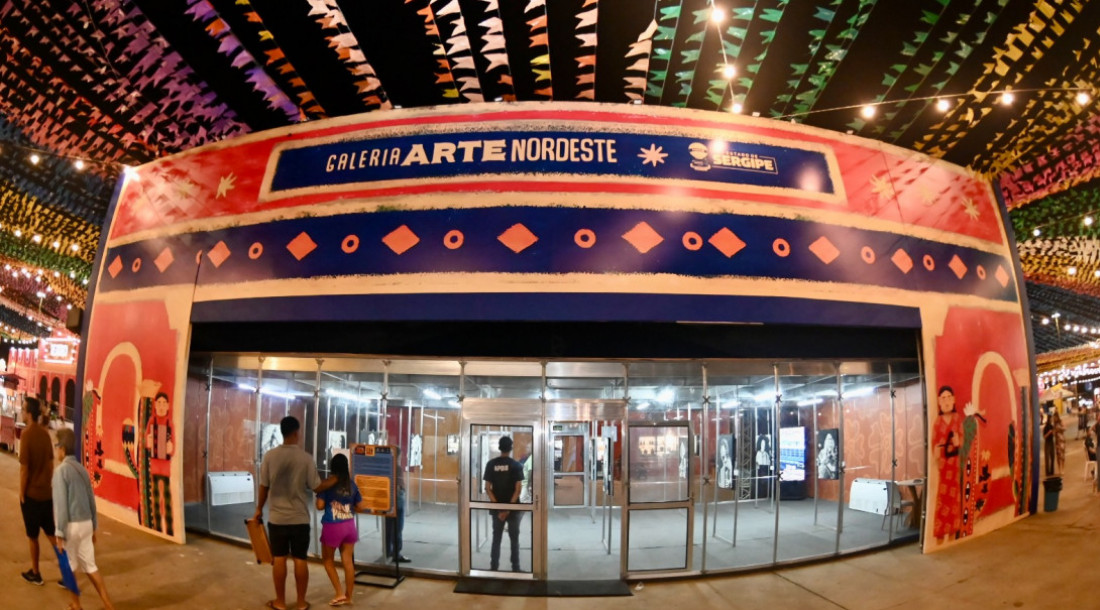 Exposição fotográfica celebra as tradições juninas de Sergipe na Orla da Atalaia