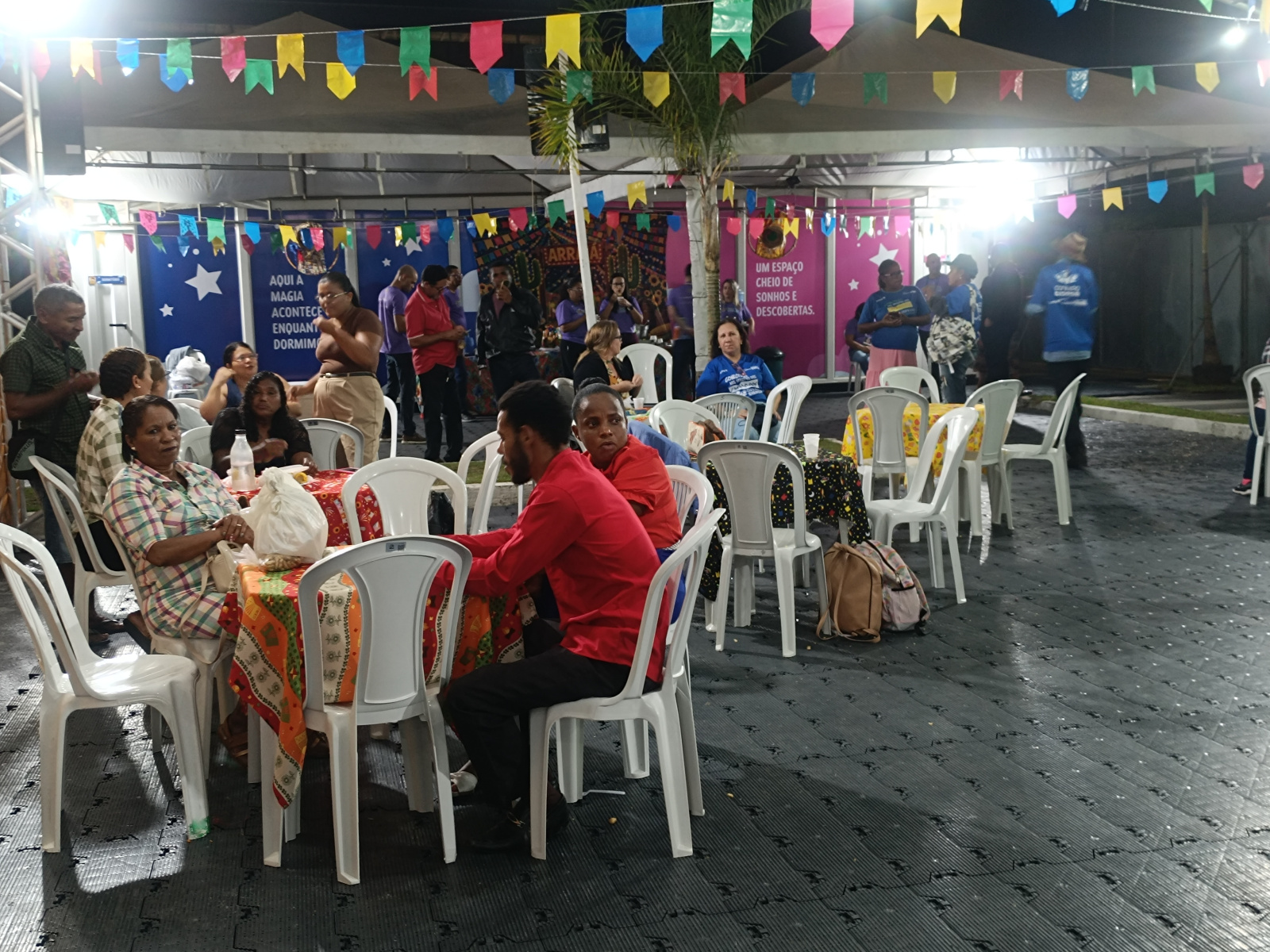 Festa Junina no Espaço Aconchego Celebra Cultura e Acolhimento Durante o Forró Caju 2026