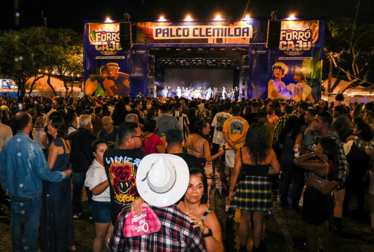 Forró Caju 2026: Uma Noite de Celebridades da Música Nordestina no Santos Dumont