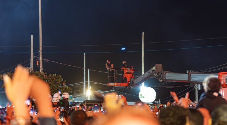 Gusttavo Lima voa sobre o público em estreia histórica no Arraiá do Povo