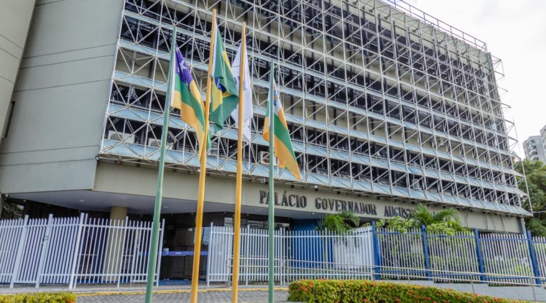 Ponto facultativo: saiba o que funciona no São João de Sergipe